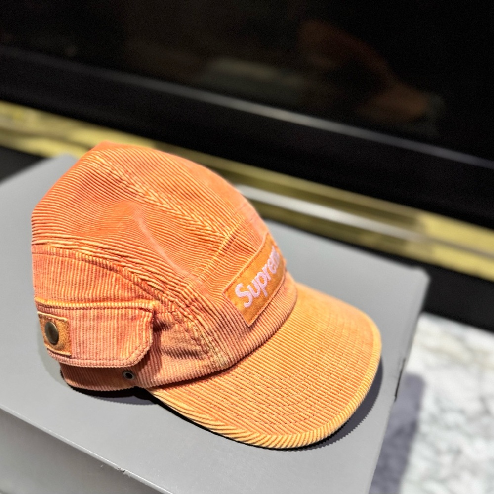 Supreme corduroy pocket cap peach